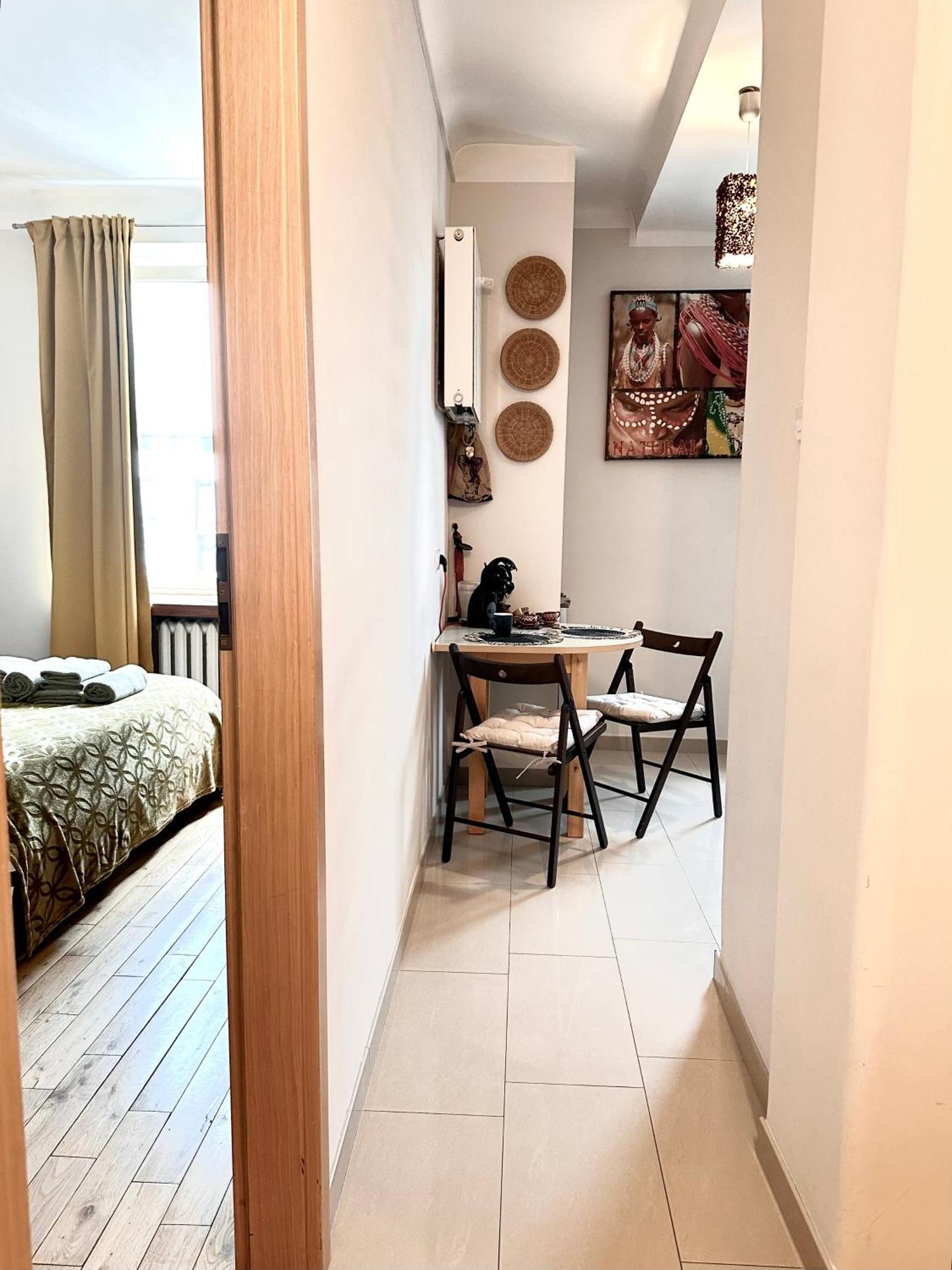 Africa Apartment Warszawa Exteriör bild