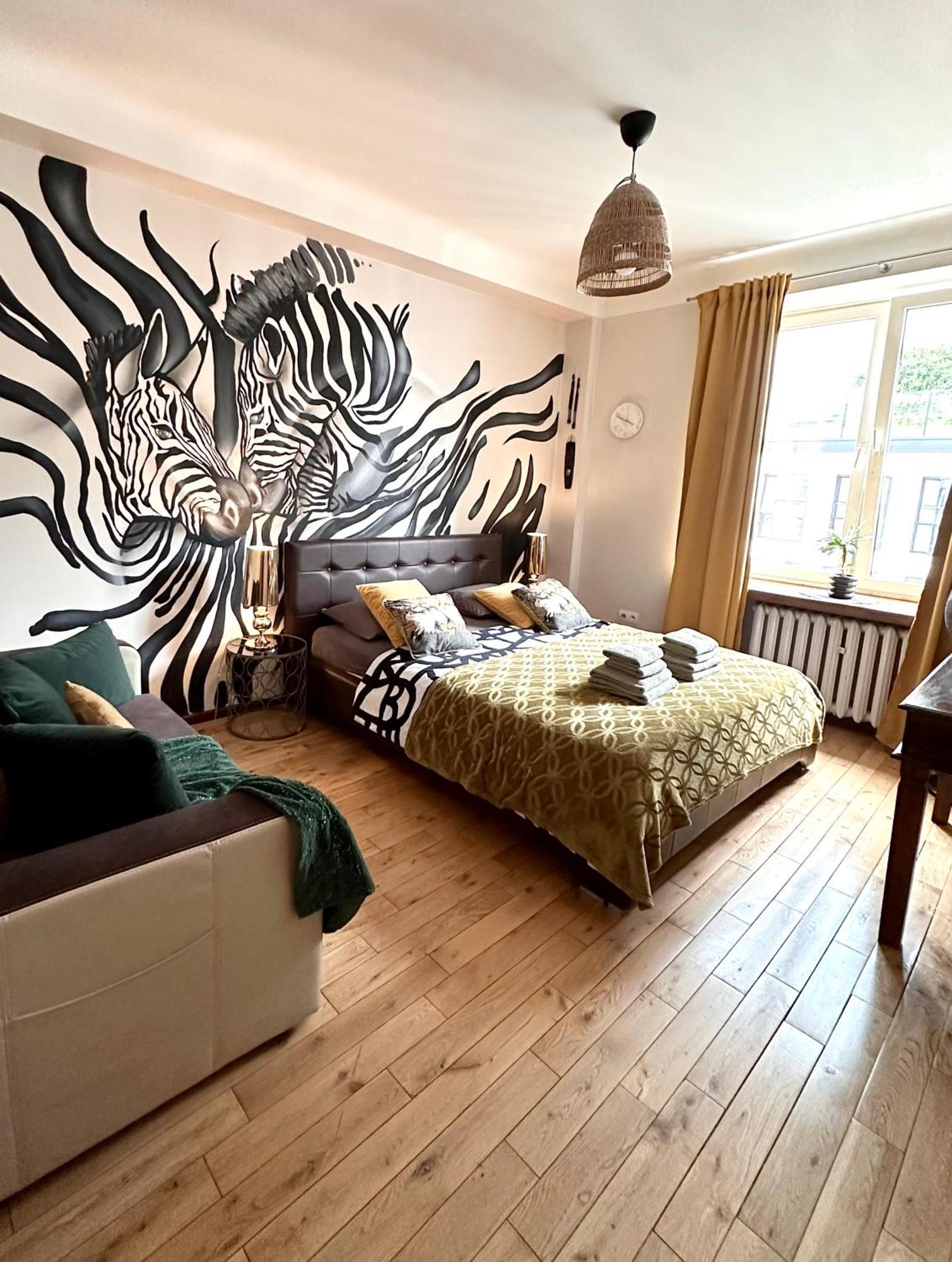 Africa Apartment Warszawa Exteriör bild